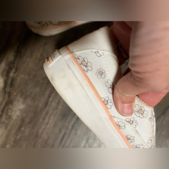 Bobs - Picture 8 of 8